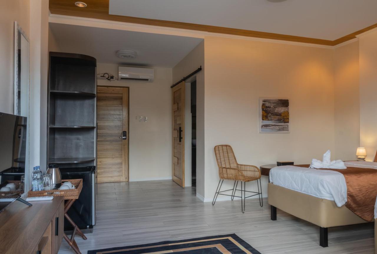 The Mayana Resort Dauis Εξωτερικό φωτογραφία